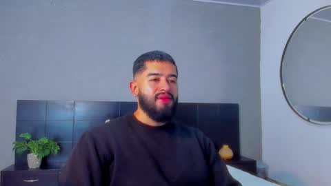 Mathew Flintt  online show from November 11, 11:43 pm