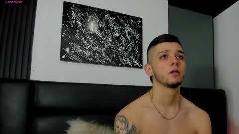 mathewboy2 online show from February 10, 11:26 am