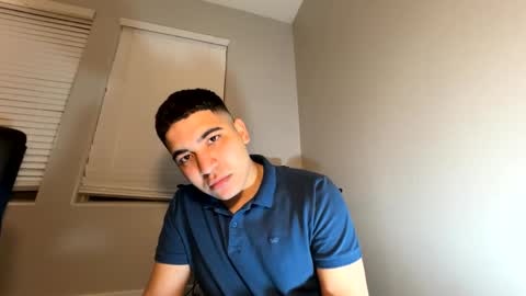 Snapshot of matias_daniel chatting on October 1, 8:07 am Daniel online show from October 1, 8:07 am