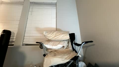 Snapshot of matias_daniel chatting on October 25, 5:31 am Daniel online show from October 25, 5:31 am