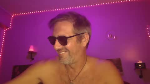 Snapshot of matrike1 chatting on September 26, 9:12 pm matrike1 online show from September 26, 9:12 pm