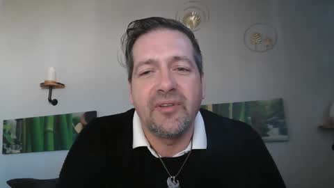 Snapshot of matrike1 chatting on December 26, 11:10 am matrike1 online show from December 26, 11:10 am