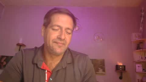 Snapshot of matrike1 chatting on October 17, 2:21 pm matrike1 online show from October 17, 2:21 pm