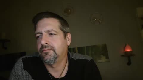 Snapshot of matrike1 chatting on January 1, 7:10 pm matrike1 online show from January 1, 7:10 pm