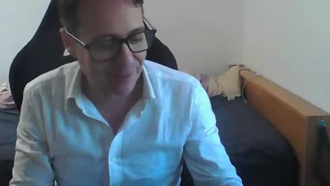 matrixmad online show from October 18, 7:46 am