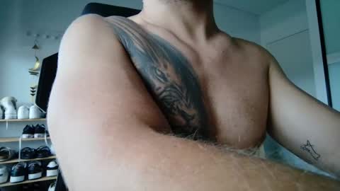 MRD online show from December 21, 2:19 am