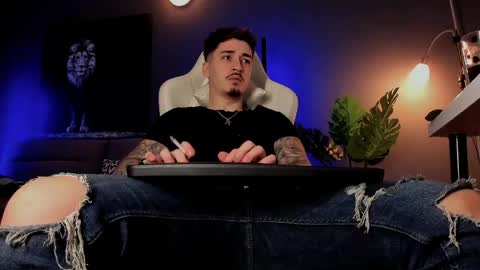 Matt online show from April 1, 7:21 am