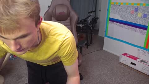 Matt Cash online show from December 18, 2:10 am