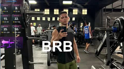 Matt Coom Independent model online show from January 9, 11:04 am