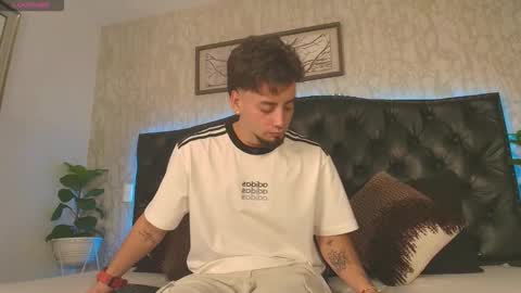 Matt online show from February 10, 3:33 am