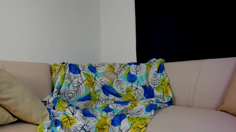 mattdevon7 online show from May 4, 3:41 am
