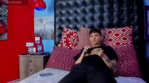 ---Matteo--- online show from September 9, 4:50 pm