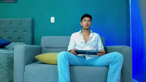 Snapshot of matteo_leto chatting on September 15, 3:57 pm matteo_leto online show from September 15, 3:57 pm