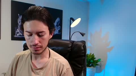 Snapshot of matteo_simpson chatting on February 10, 7:07 pm Matteo simpson online show from February 10, 7:07 pm