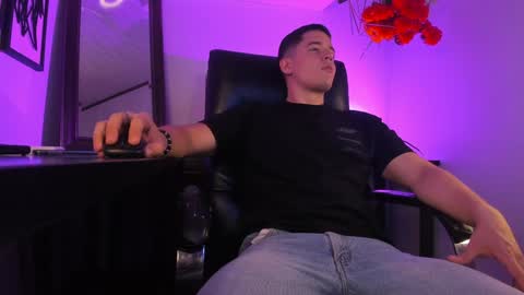 Mathias Woods online show from January 13, 1:39 pm