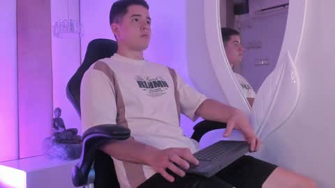 Mathias Woods online show from January 19, 1:55 pm