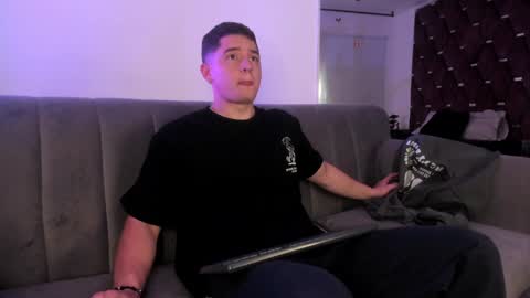 Mathias Woods online show from December 30, 6:49 pm