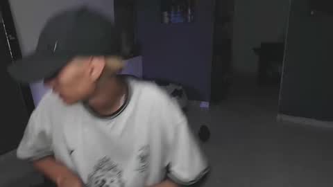 mattias     online show from March 3, 7:12 pm