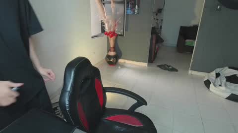 mattias     online show from February 5, 3:09 pm