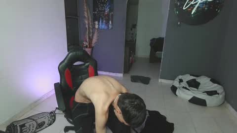 mattias     online show from February 6, 2:44 am