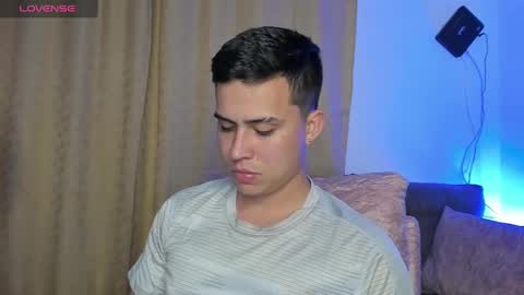 Snapshot of mattiwsmorris_ chatting on February 27, 3:47 am mattiwsmorris_ online show from February 27, 3:47 am