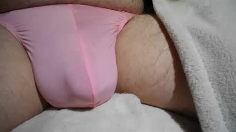 Snapshot of mattty13 chatting on October 29, 5:49 pm Hairy Bud online show from October 29, 5:49 pm