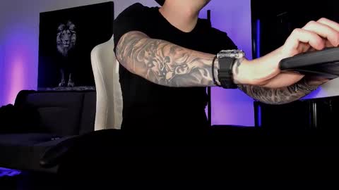 Matt online show from November 16, 7:21 am