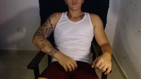 Maxi Independent model online show from February 26, 12:34 am