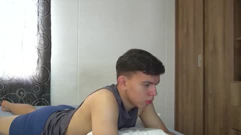 Max online show from January 6, 6:45 pm