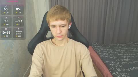 Snapshot of max_gen chatting on February 2, 11:00 pm Max Gen with tats 24years  And Ethan without tats 20 years online show from February 2, 11:00 pm