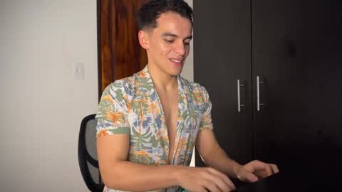 Max Lancaster online show from January 23, 12:35 am