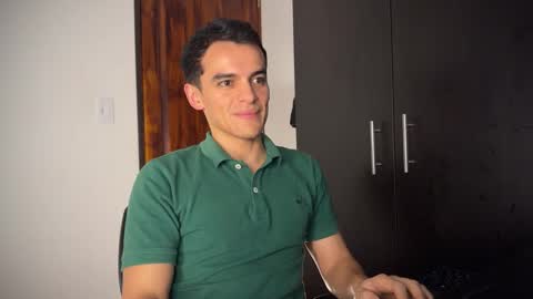 Max Lancaster online show from January 15, 11:51 pm