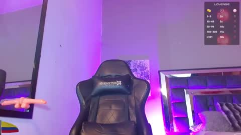 Maximo Mayer online show from February 6, 7:00 pm