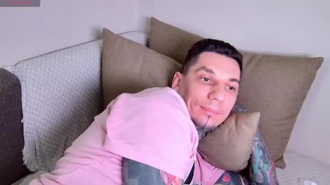    online show from March 23, 9:48 am