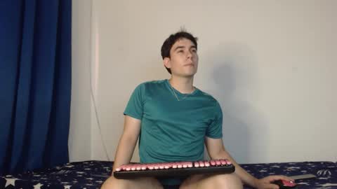 max_snow1616 online show from February 28, 3:33 pm