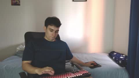 max_snow1616 online show from June 2, 7:26 pm