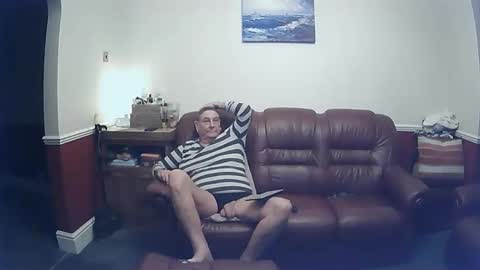 MAX online show from January 4, 10:13 pm