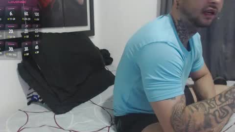 Snapshot of maxi_rogger chatting on January 30, 2:16 am maxi rogger online show from January 30, 2:16 am