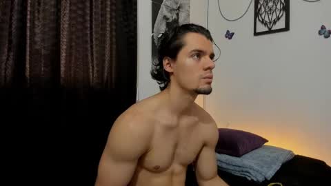 Alex online show from December 22, 7:42 pm