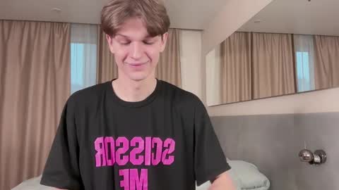 maxim burn online show from March 8, 3:22 pm