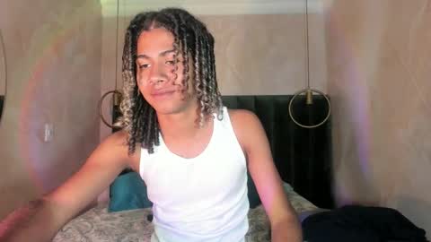 maxim online show from December 2, 3:42 am