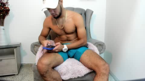 Maximiliano Herrera online show from December 3, 8:17 pm