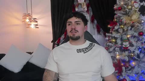 Maximo online show from December 21, 4:19 am