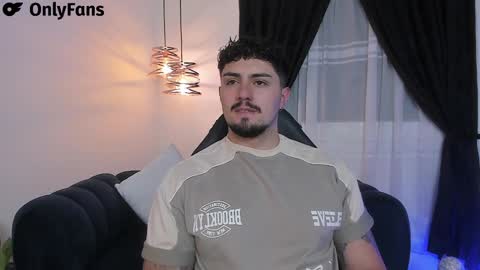 Maximo online show from January 16, 3:02 am