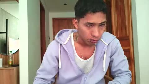 Maximo Aron Vega online show from September 29, 7:10 pm