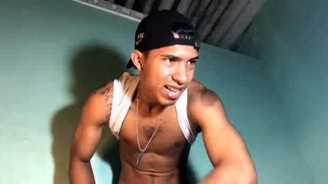 Maximo Aron Vega online show from January 29, 4:19 pm