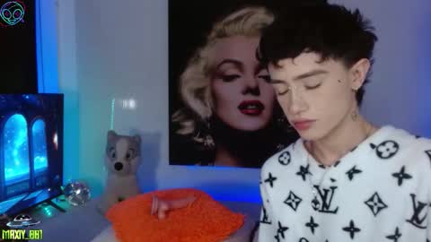 Max online show from September 30, 4:18 am