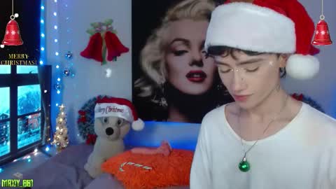 Max online show from December 5, 5:47 am