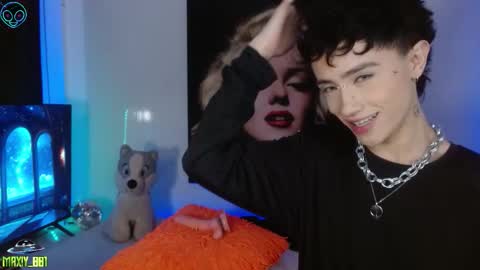 Max online show from September 29, 4:11 am