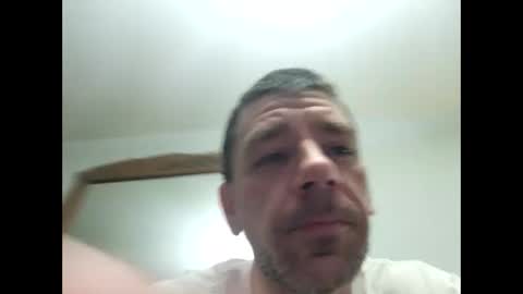 maxjr8008 online show from December 6, 1:40 am